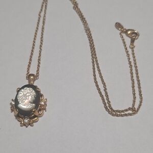 Goldtone Cameo Pendant Necklace